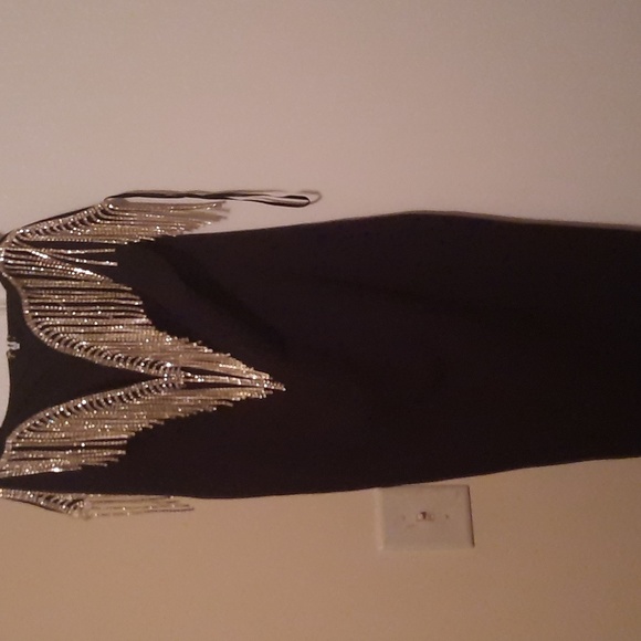 A dress NEW - Picture 4 of 5